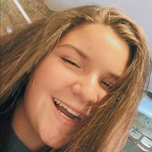 Meet your Posher, Kendall